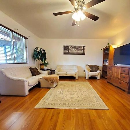 The Greenhouse - 3Bed 2Bath Home In Tahlequah, Ok מראה חיצוני תמונה