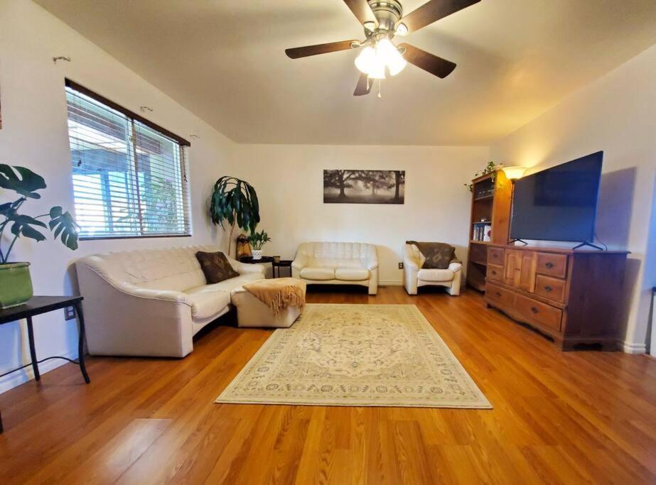 The Greenhouse - 3Bed 2Bath Home In Tahlequah, Ok מראה חיצוני תמונה